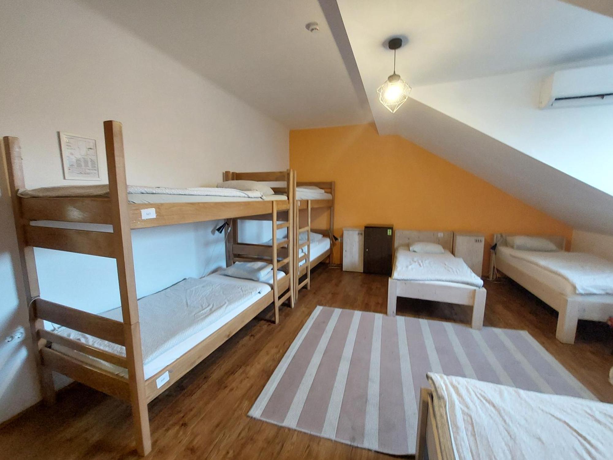 Vv Way - Lisica Zvitorepka Ljubljana Kültér fotó