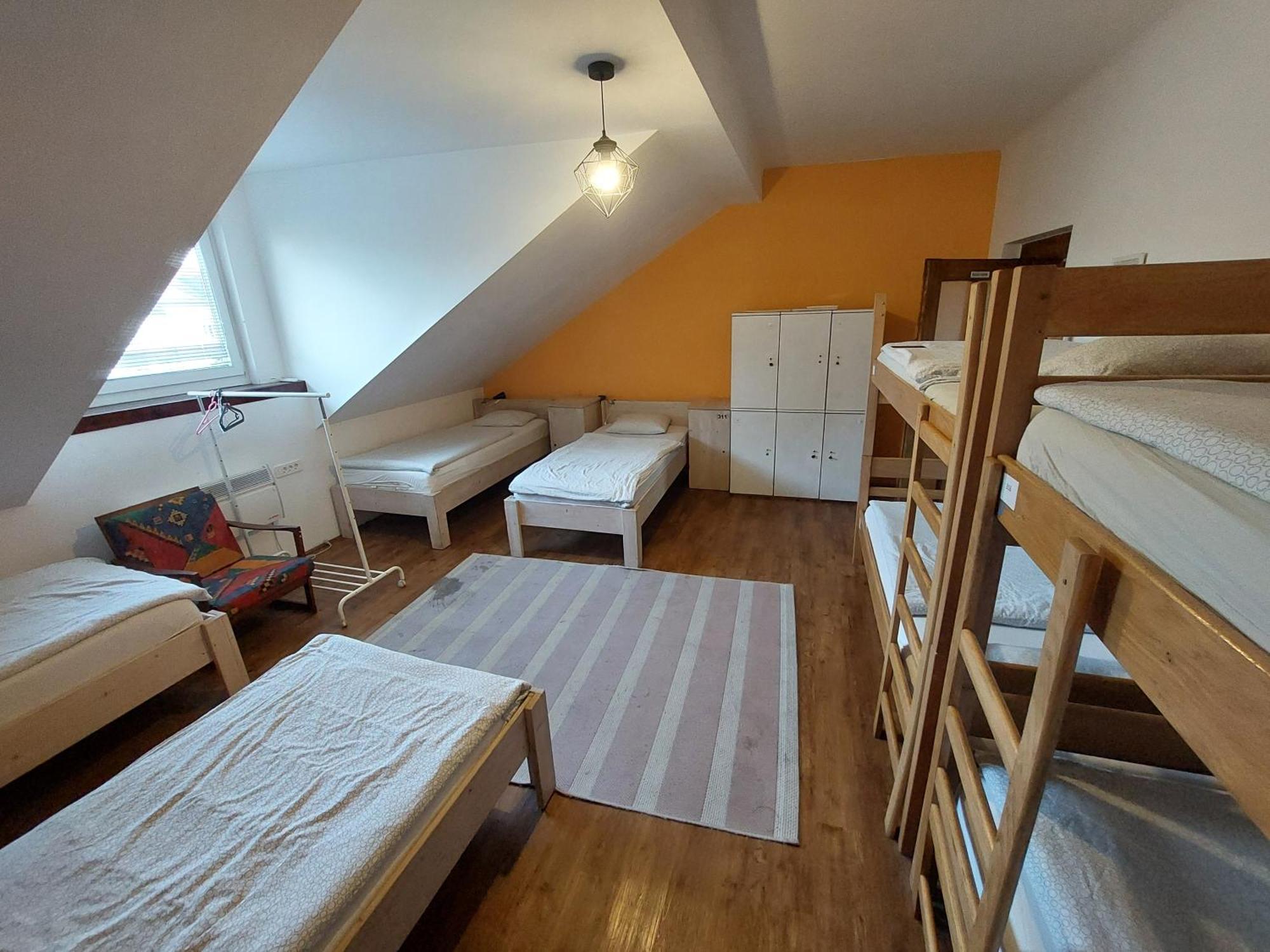 Vv Way - Lisica Zvitorepka Ljubljana Kültér fotó